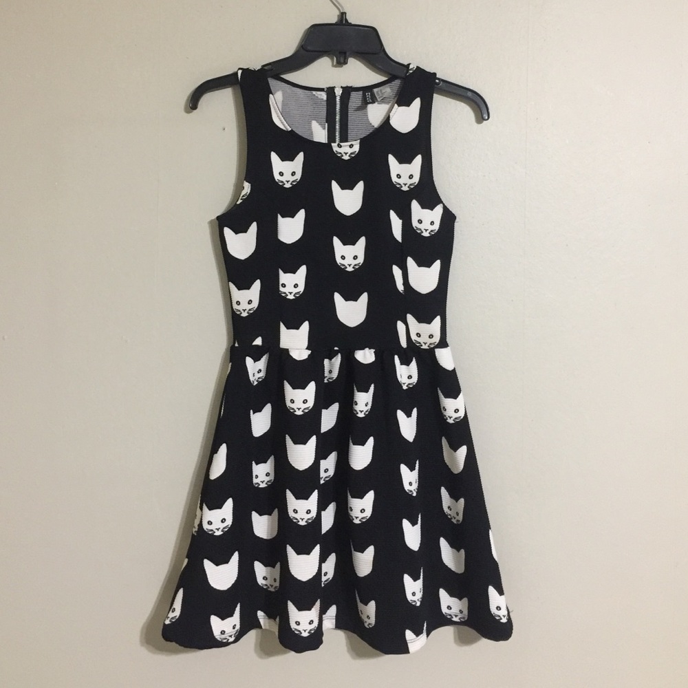 H&M Black and White Cat Mini Dress Size XS